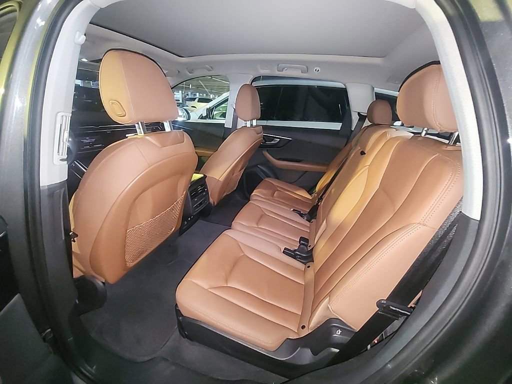 Used 2021 Audi Q7 3.0T Premium Plus image 3