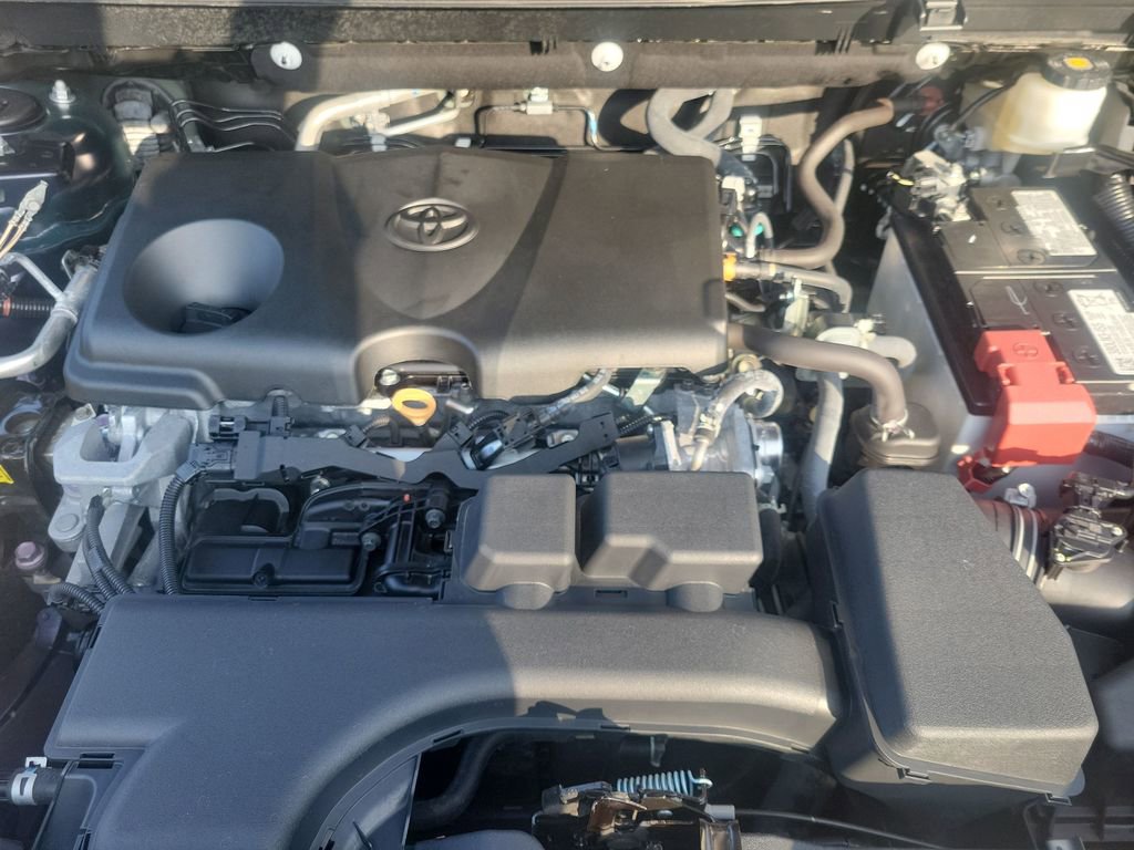 Certified 2022 Toyota RAV4 XLE Premium image 19