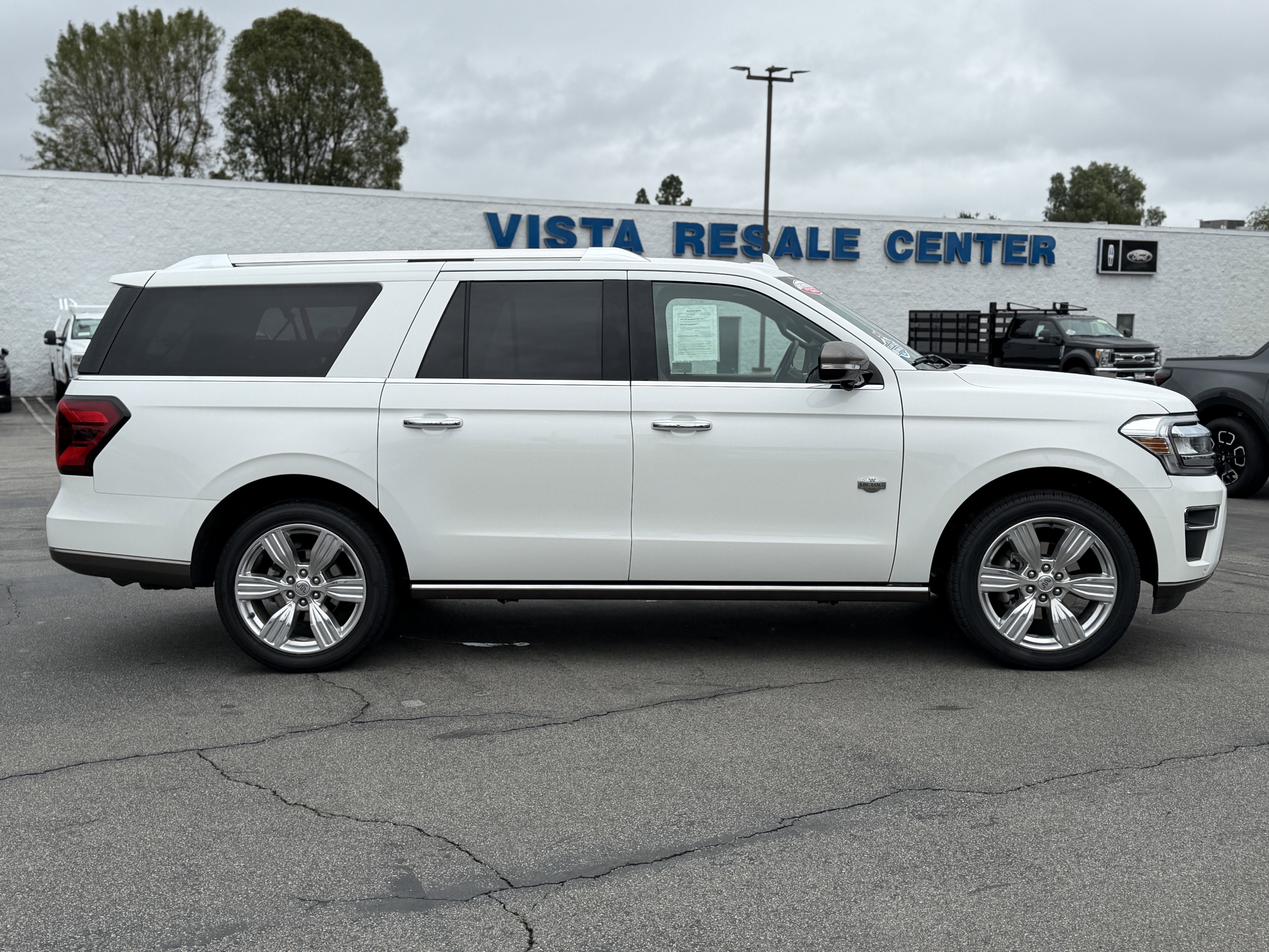 Certified 2023 Ford Expedition Max King Ranch image 8