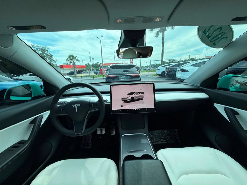 Used 2022 Tesla Model Y Performance AWD/4WD image 21