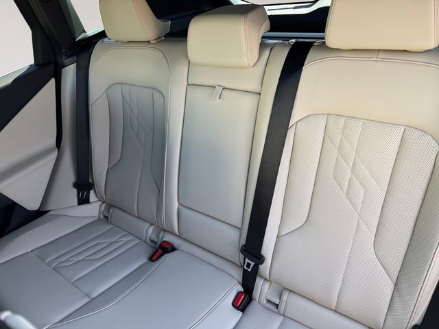 Certified 2025 BMW X3 xDrive30i w/ Convenience Package image 12