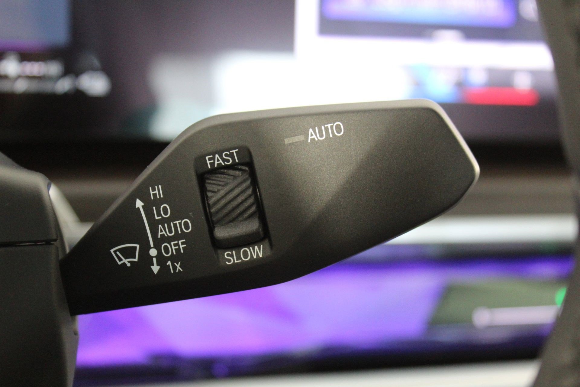 New 2026 BMW 750e xDrive w/ Executive Package image 35