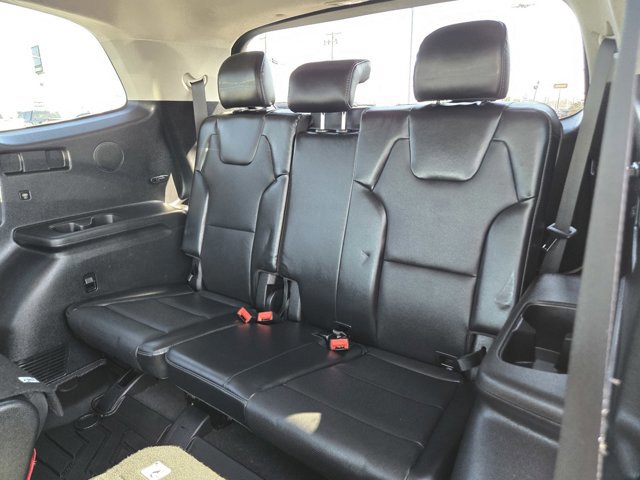 Used 2024 Kia Telluride SX Prestige w/ Towing Package image 35