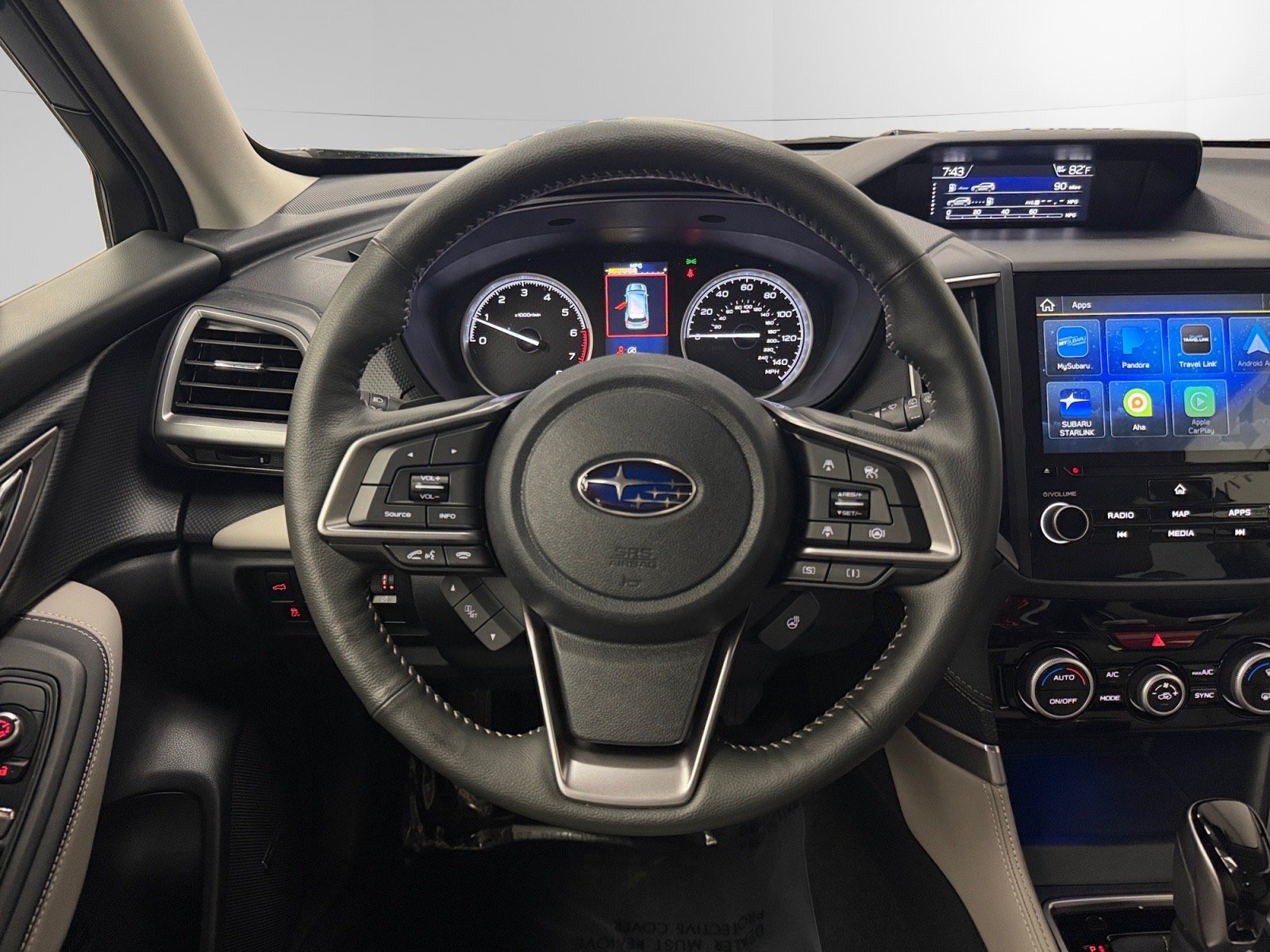 Used 2023 Subaru Forester Limited AWD/4WD image 12