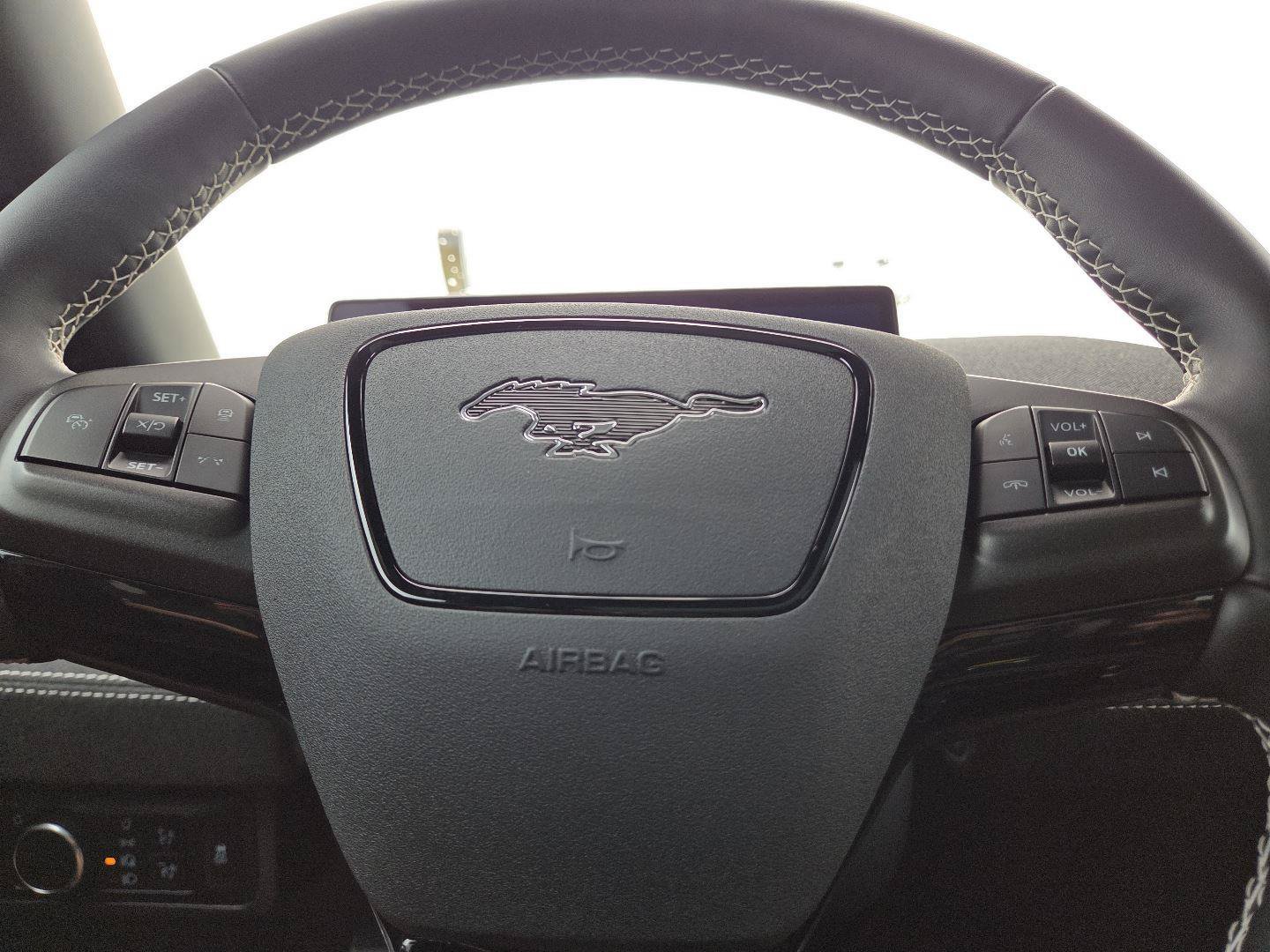 Used 2025 Ford Mustang Mach-E GT AWD/4WD image 25