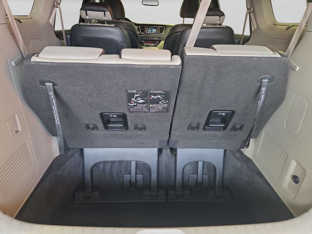 Used 2021 Kia Sedona EX w/ EX Premium Package FWD image 31