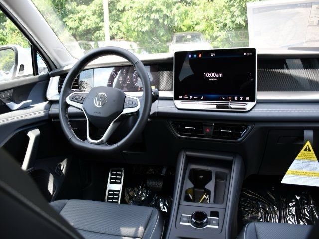 New 2026 Volkswagen Tiguan SE AWD/4WD image 18