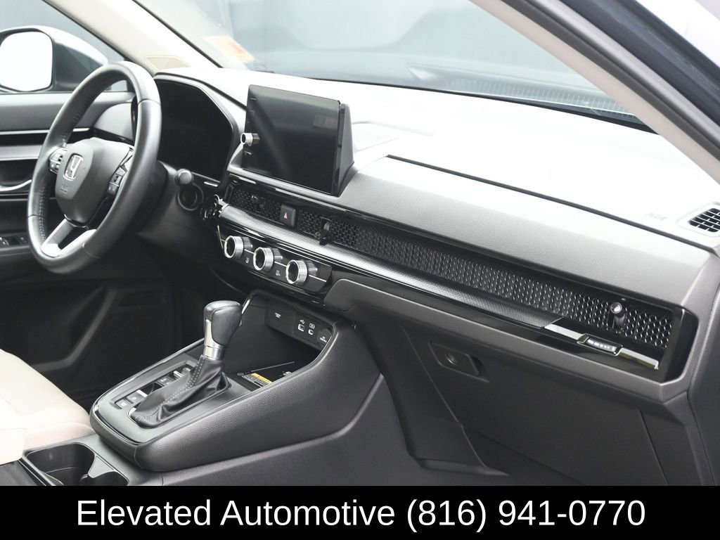 Used 2023 Honda CR-V EX-L image 6