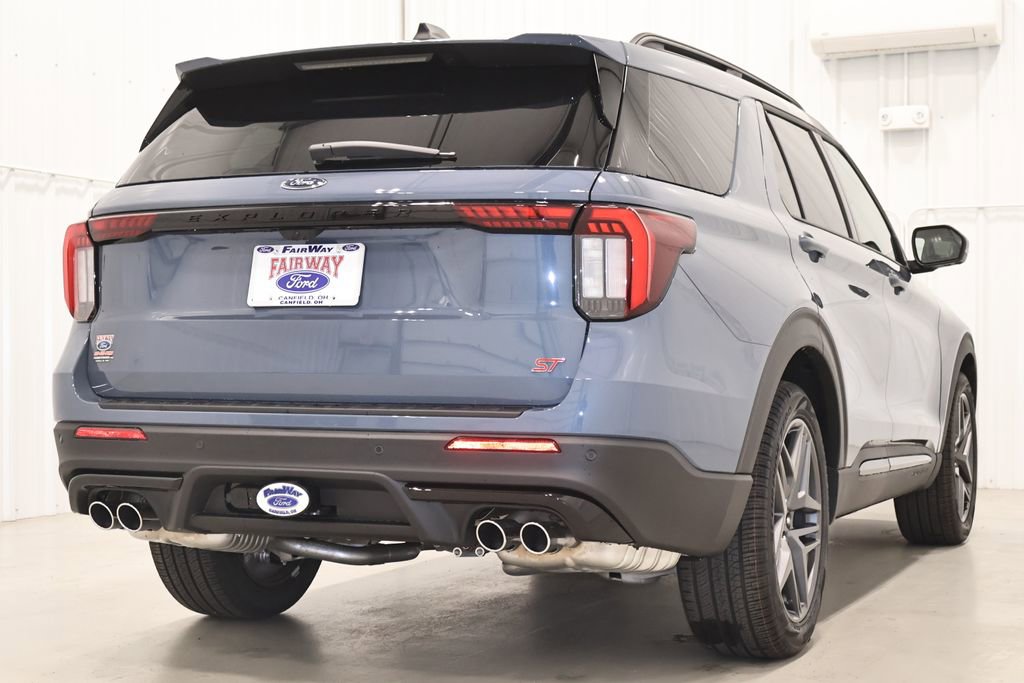 New 2026 Ford Explorer ST image 9