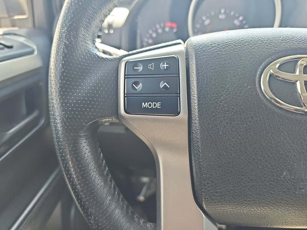 Used 2013 Toyota 4Runner Limited RWD image 17