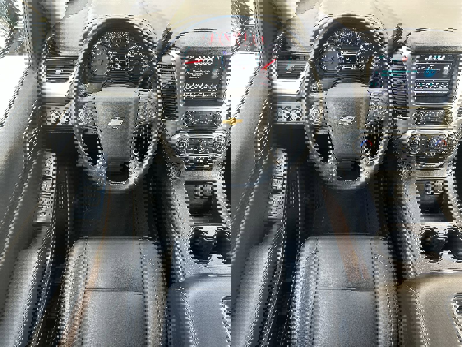 Used 2019 Chevrolet Tahoe LT image 17