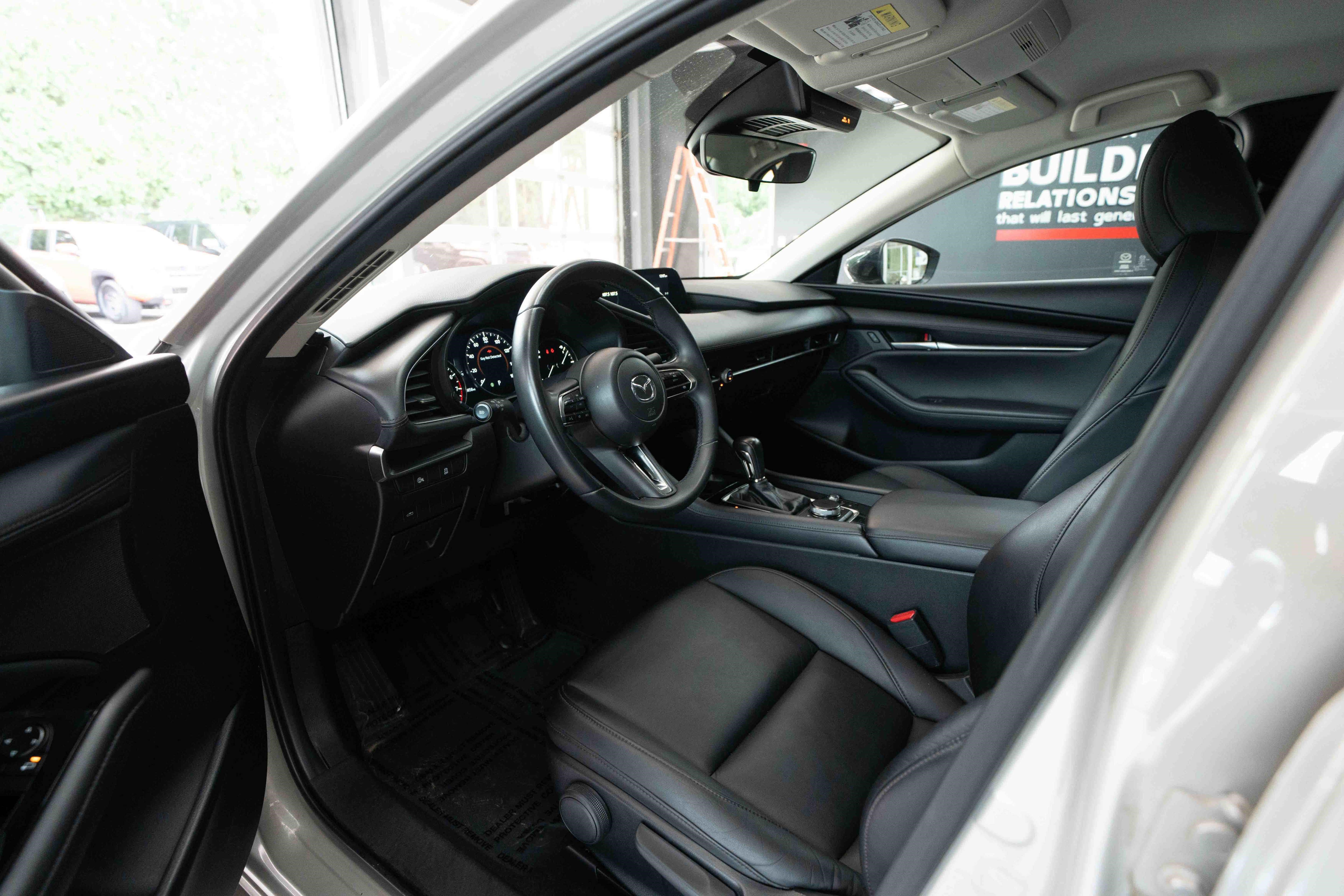 Used 2025 MAZDA MAZDA3 s FWD image 8