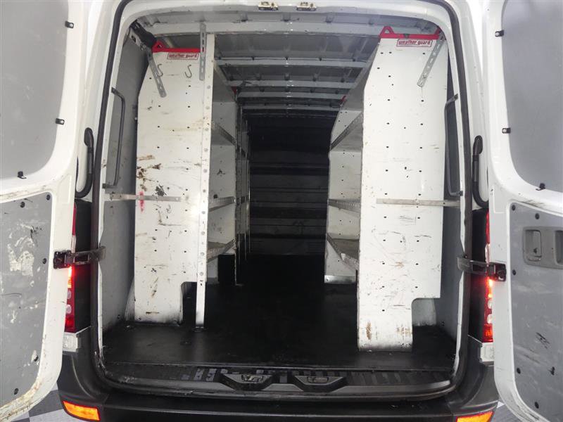 Used 2015 Mercedes-Benz Sprinter 2500 image 8