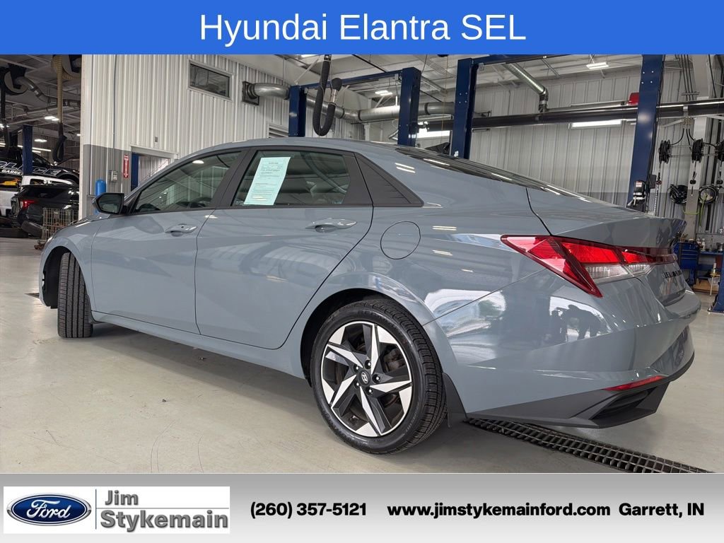 Used 2023 Hyundai Elantra SEL w/ Convenience Package FWD image 6