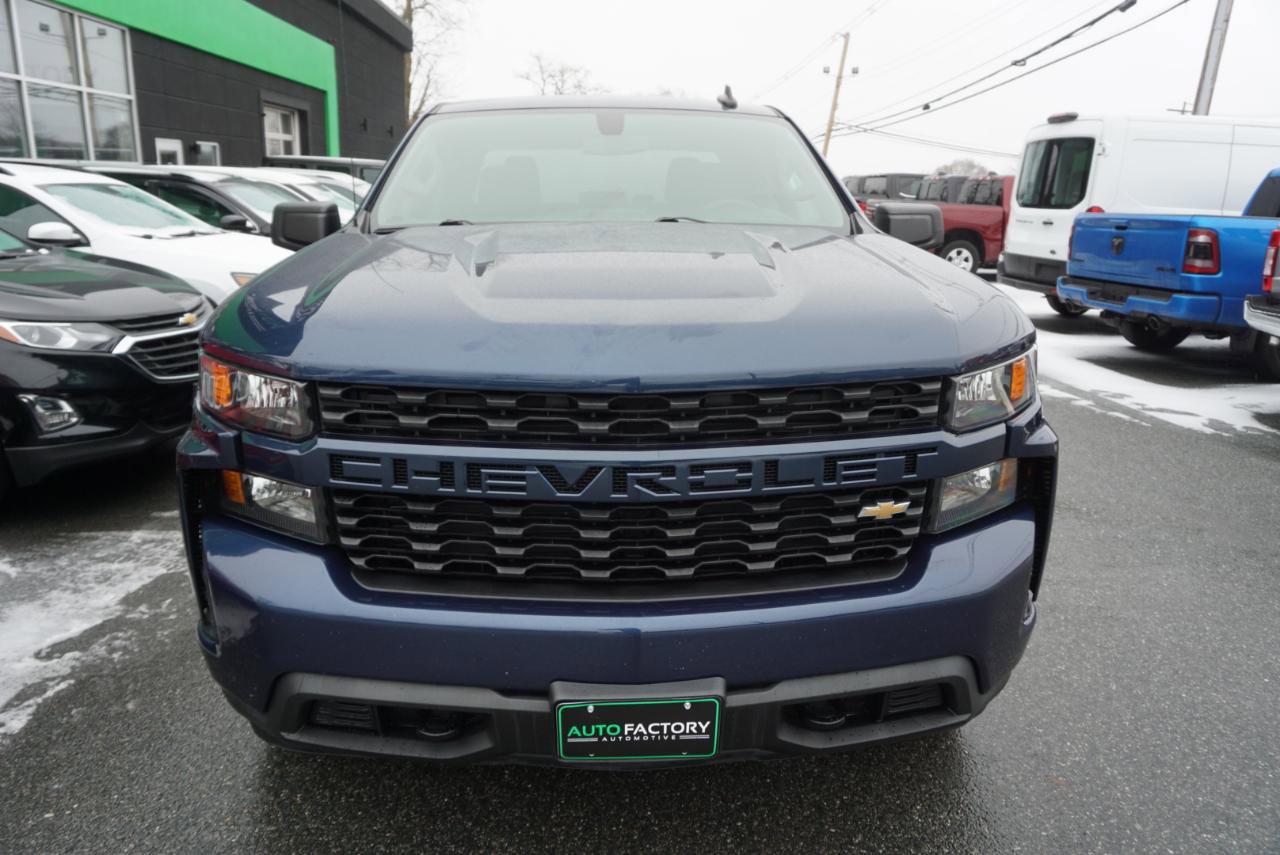 Used 2022 Chevrolet Silverado 1500 Custom AWD/4WD image 3