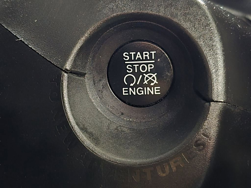 Used 2020 Jeep Renegade Sport w/ Sport Appearance Group image 11