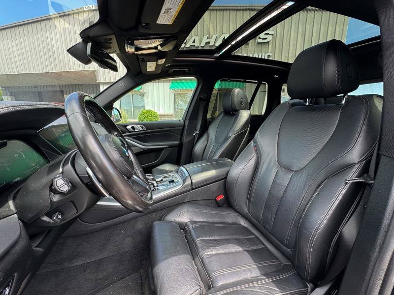 Used 2020 BMW X5 xDrive40i w/ M Sport Package AWD/4WD image 15