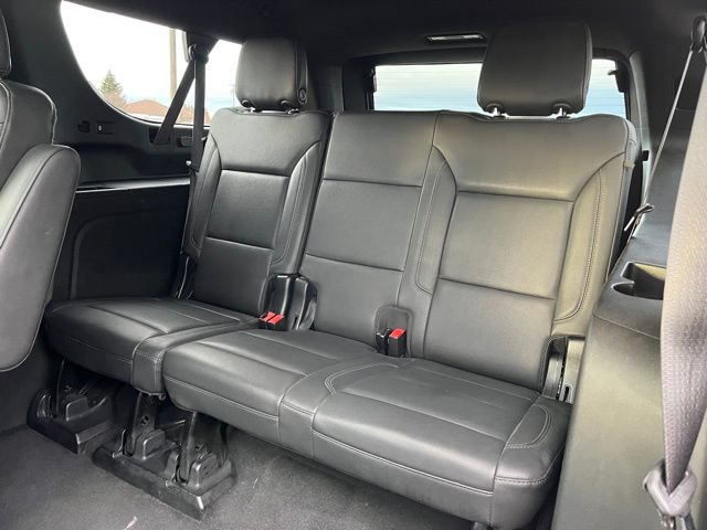 Used 2022 Chevrolet Suburban Z71 w/ Off-Road Capability Package AWD/4WD image 36
