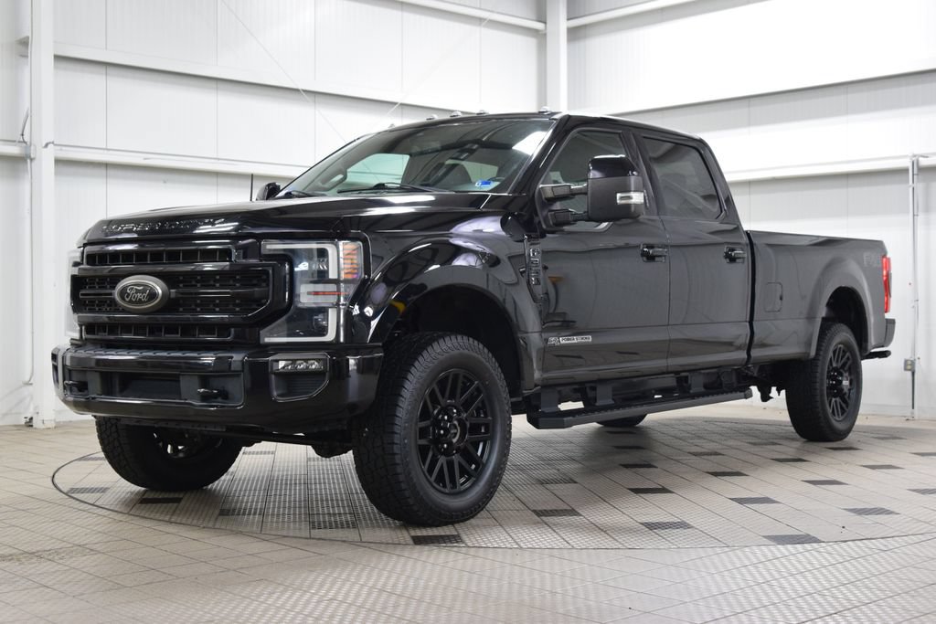 Used 2022 Ford F350 Lariat w/ Lariat Ultimate Package AWD/4WD image 3