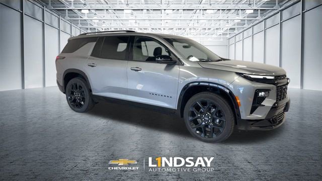 New 2026 Chevrolet Traverse RS w/ LPO, Floor Liner Package image 3