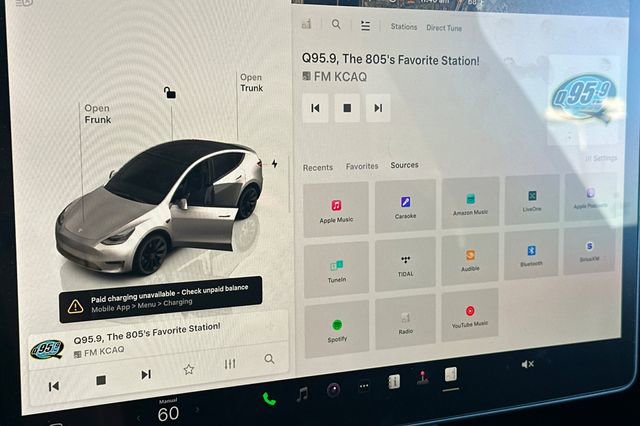 Used 2023 Tesla Model Y Long Range AWD/4WD image 20