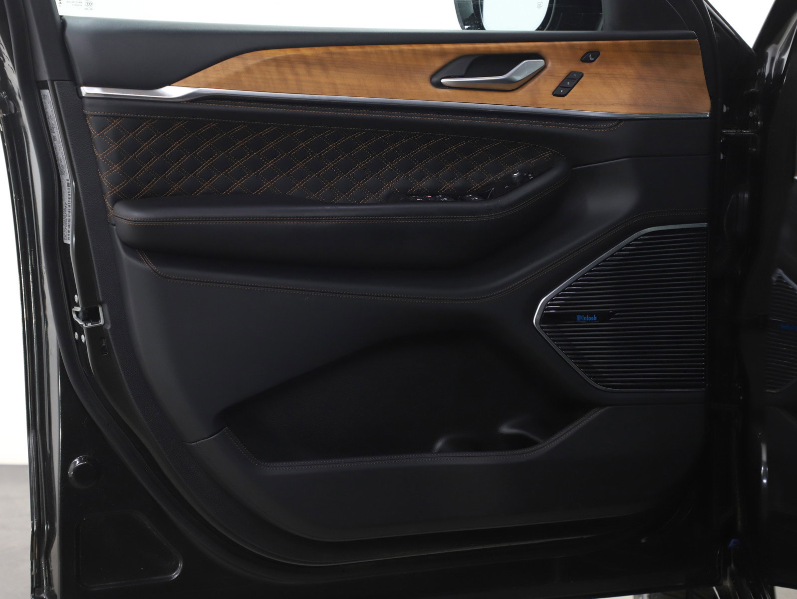 Used 2023 Jeep Grand Cherokee L Summit image 26