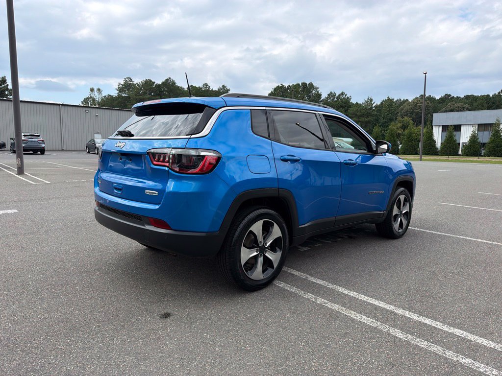 Used 2020 Jeep Compass Latitude AWD/4WD image 5