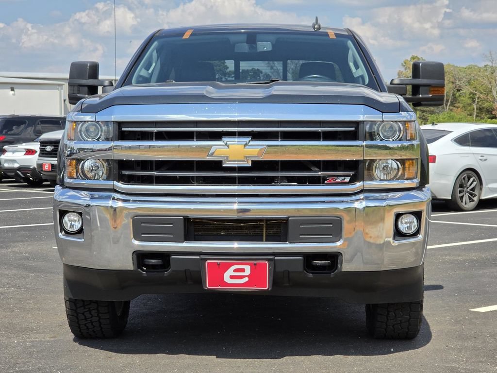 Used 2019 Chevrolet Silverado 2500 LT w/ Texas Edition AWD/4WD image 2