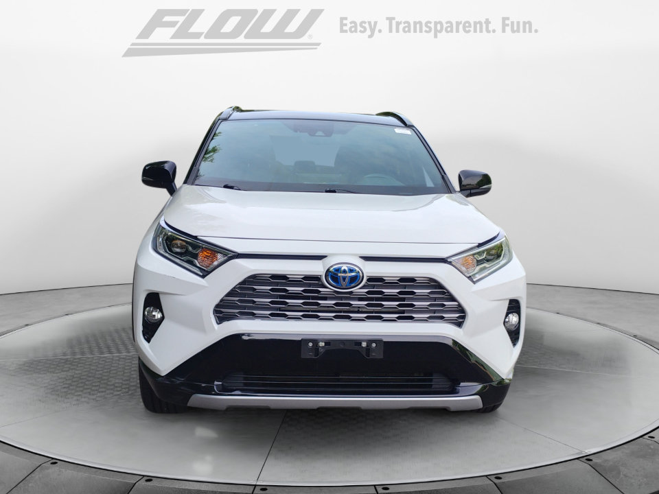 Used 2020 Toyota RAV4 XSE w/ XSE Grade Weather Package AWD/4WD image 3