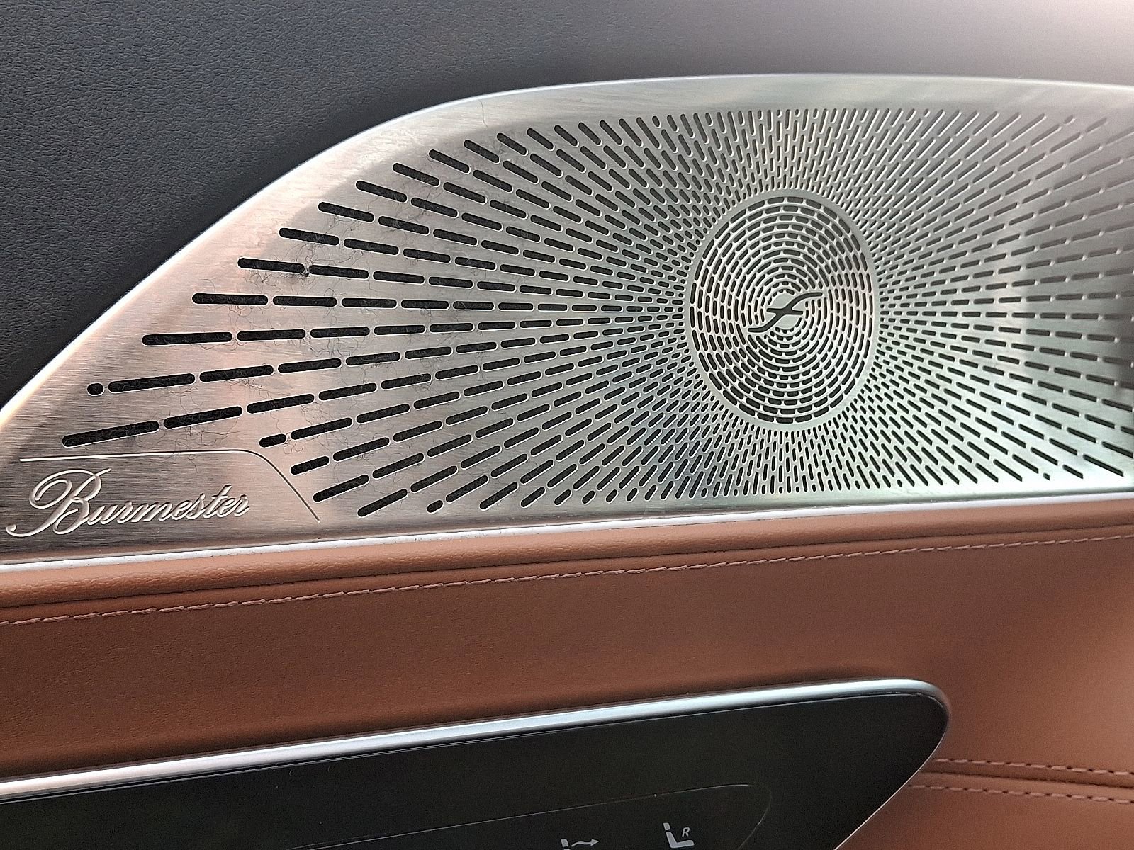 Used 2022 Mercedes-Benz SL 55 AMG 4MATIC image 24