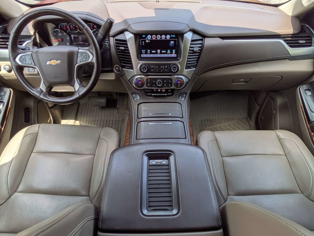 Used 2020 Chevrolet Tahoe Premier AWD/4WD image 16