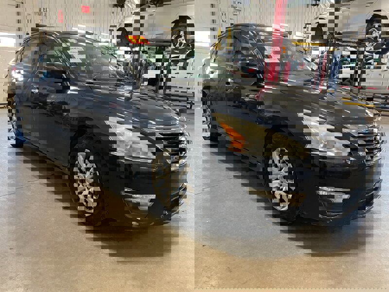 Used 2014 Nissan Altima 2.5 S image 5