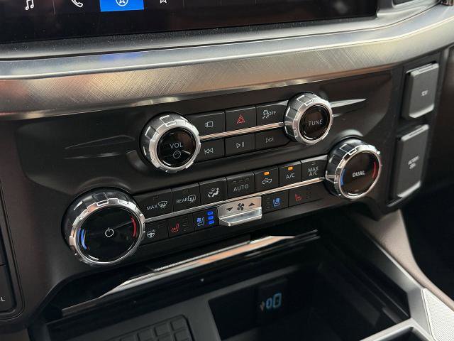 New 2026 Ford F250 King Ranch w/ Chrome Package AWD/4WD image 19