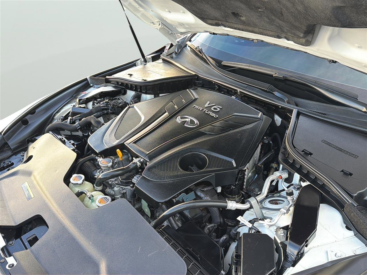 Used 2021 INFINITI Q60 Red Sport 400 w/ Cargo Package AWD/4WD image 29