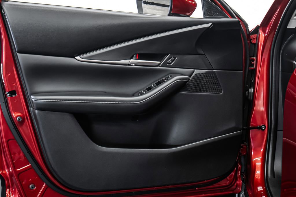 Used 2022 MAZDA CX-30 AWD 2.5 S w/ Select Package image 18