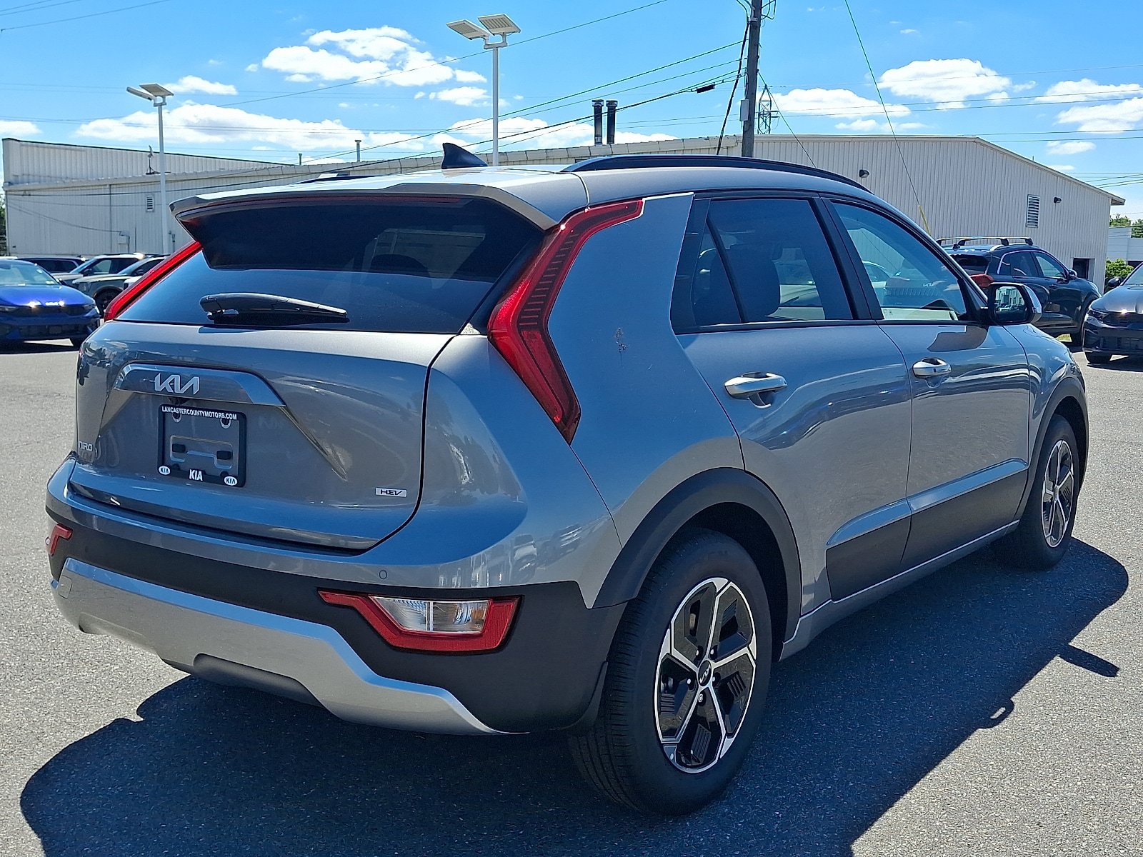 New 2026 Kia Niro EX FWD image 3