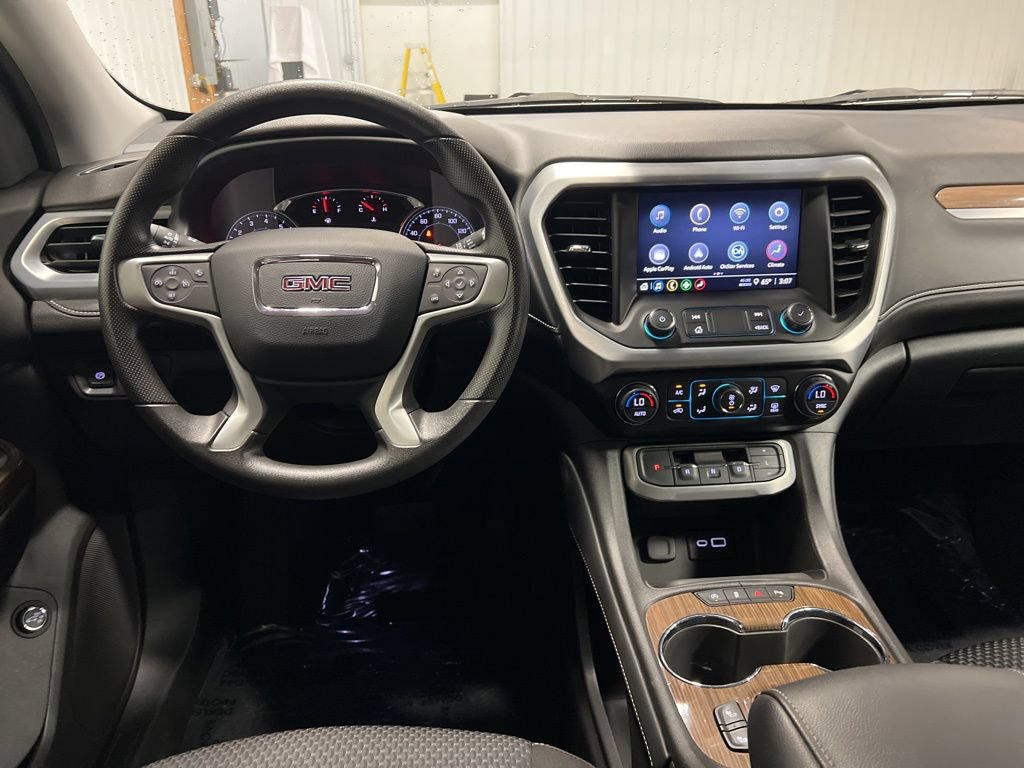 Certified 2023 GMC Acadia SLE w/ Driver Convenience Package AWD/4WD image 13