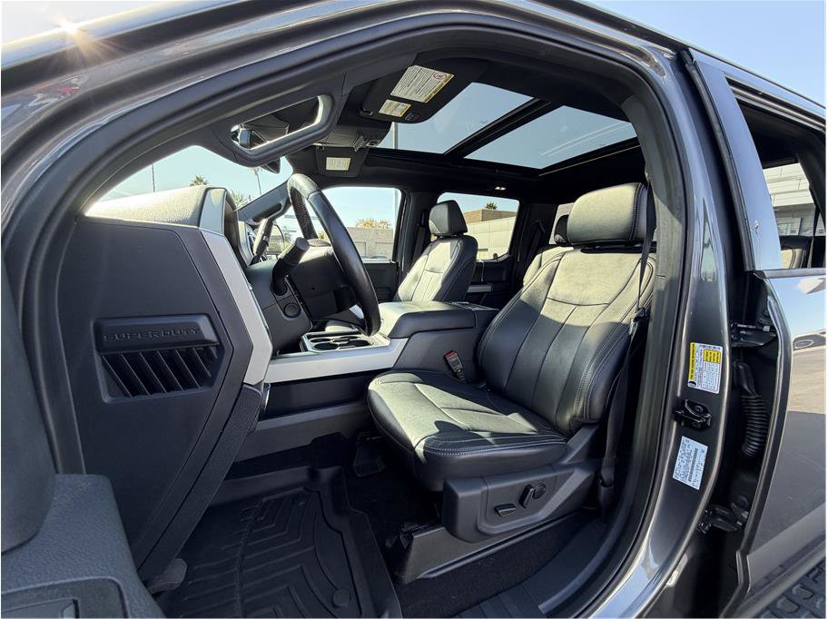 Used 2022 Ford F250 Lariat w/ Tremor Off-Road Package AWD/4WD image 32