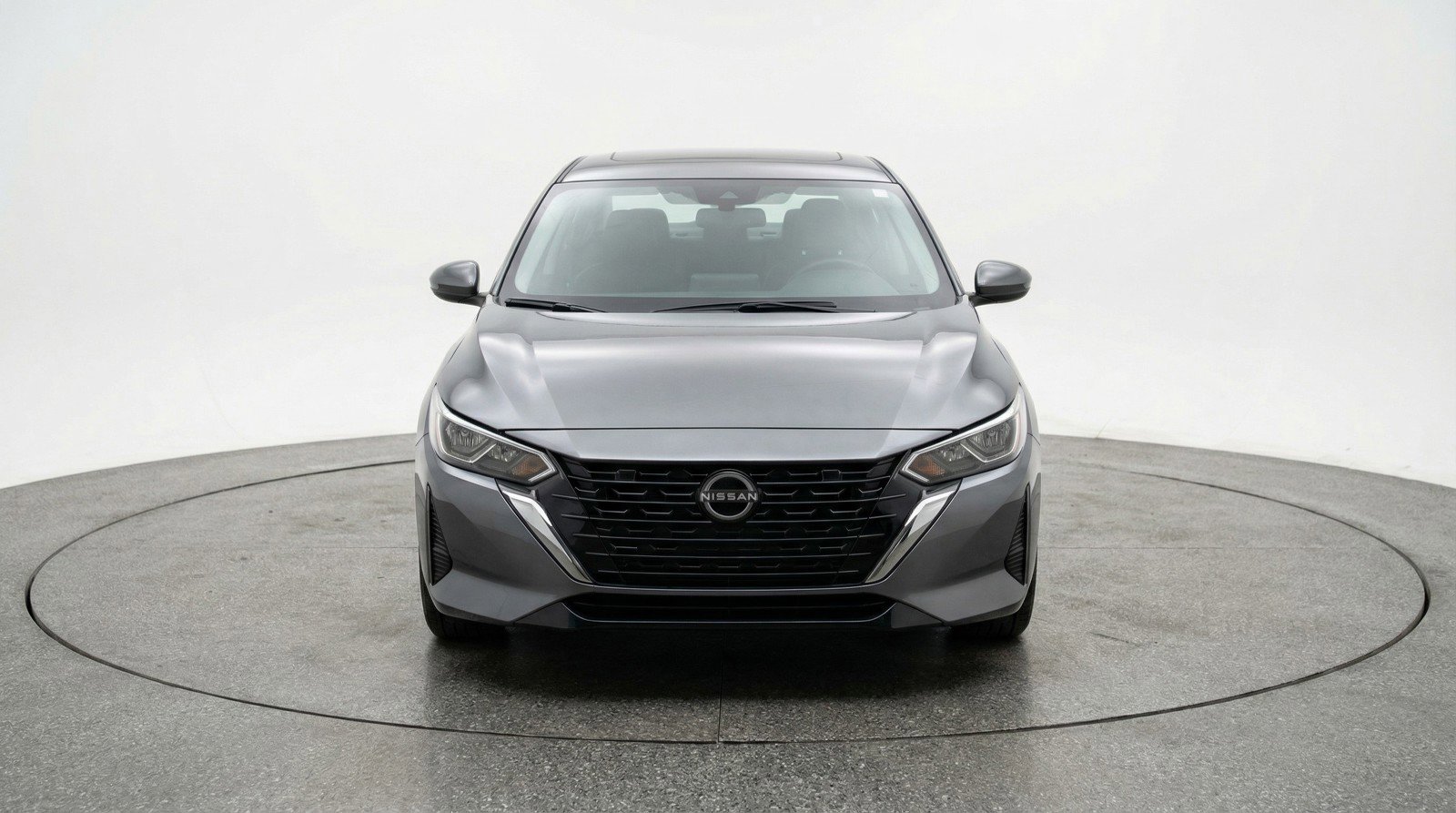 Used 2025 Nissan Sentra SV FWD image 2