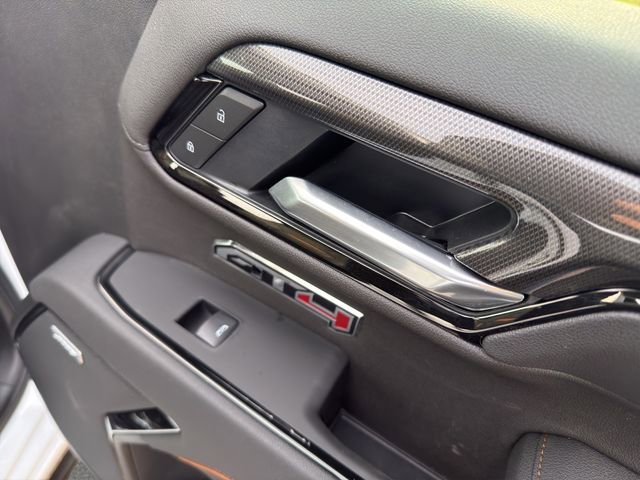 Used 2025 GMC Sierra 1500 AT4 w/ AT4 Premium Package AWD/4WD image 16