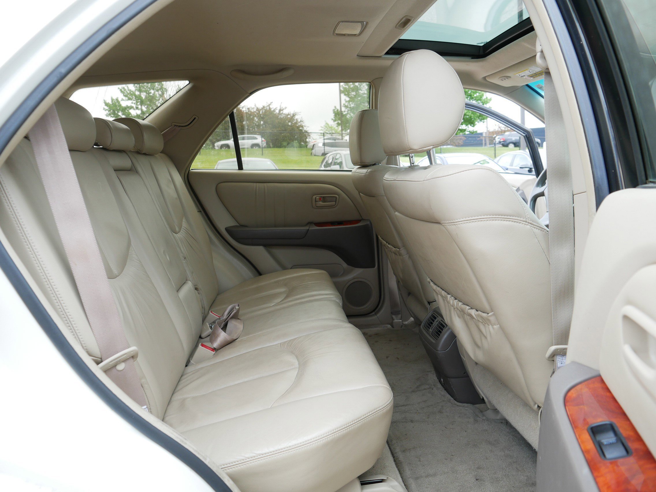Used 2000 Lexus RX 300 4WD image 18