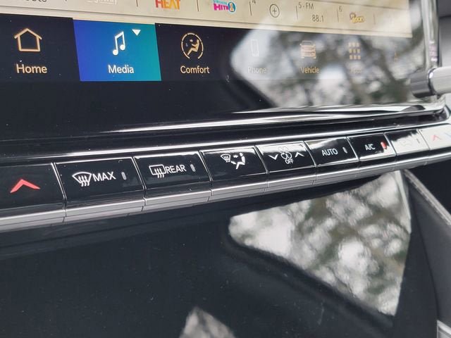 New 2026 Jeep Grand Wagoneer L Limited AWD/4WD image 29