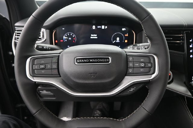 New 2026 Jeep Grand Wagoneer L Limited AWD/4WD image 11