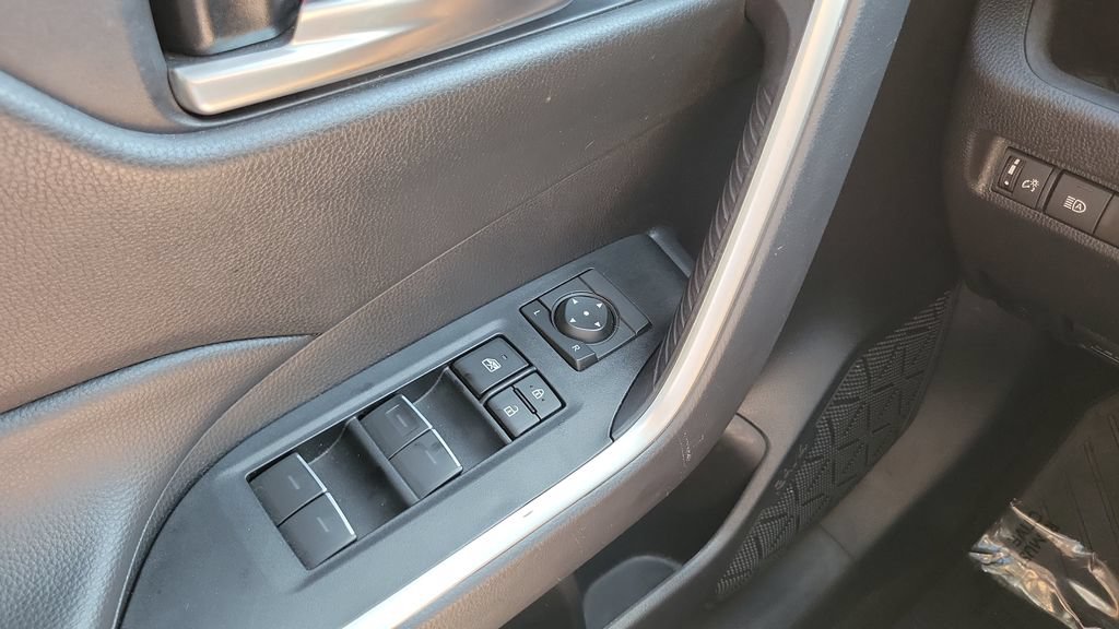 Certified 2024 Toyota RAV4 XLE w/ Convenience Package FWD image 20