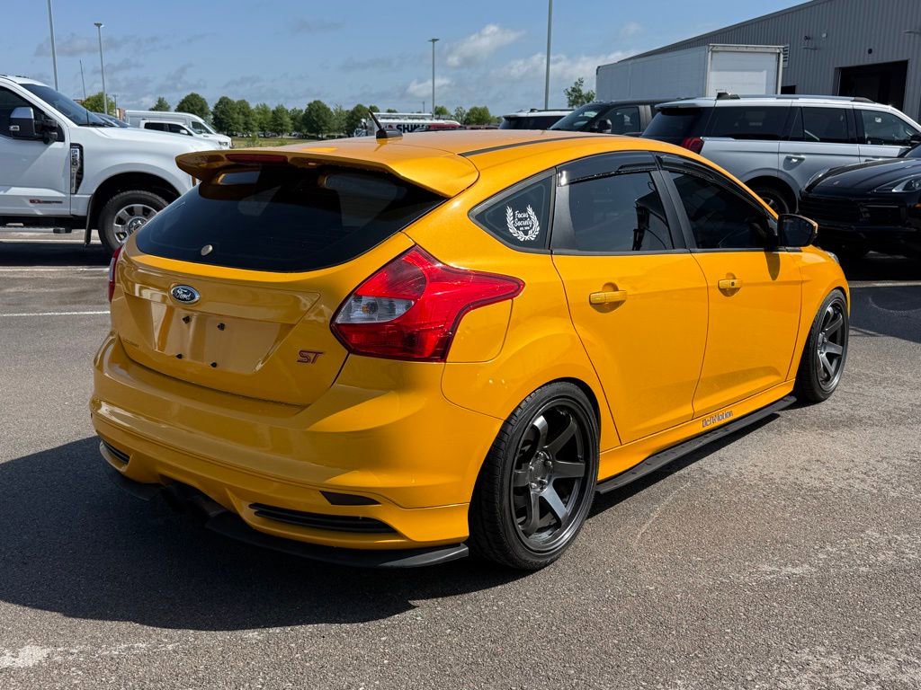Used 2013 Ford Focus ST FWD image 18