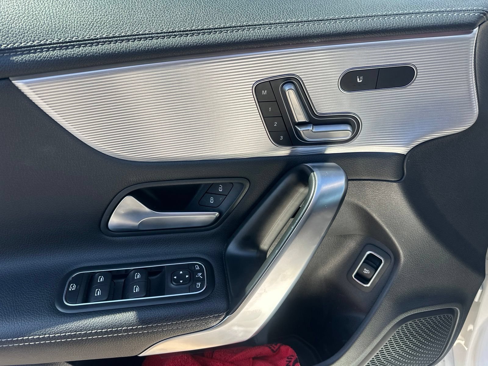 Used 2021 Mercedes-Benz CLA 250 image 5
