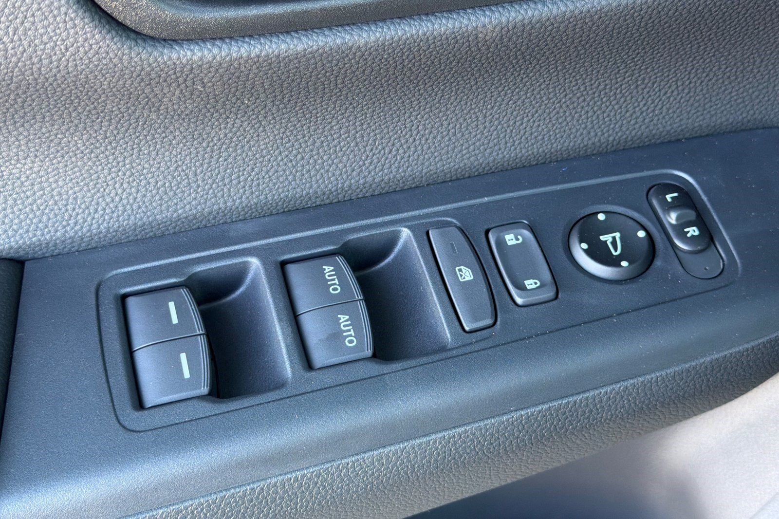 New 2026 Honda CR-V TrailSport image 10