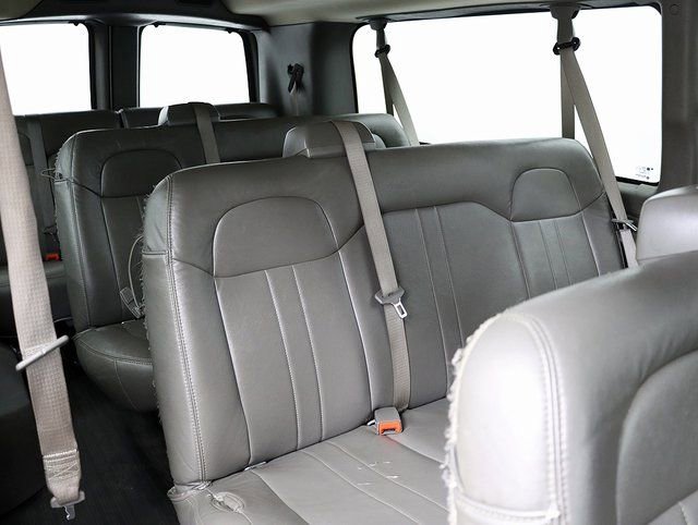 Used 2020 Chevrolet Express 3500 LS image 24