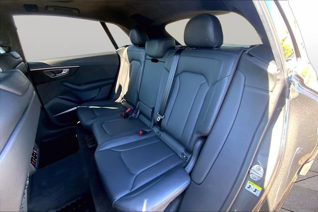 Used 2021 Audi Q8 Prestige w/ Prestige Package AWD/4WD image 18