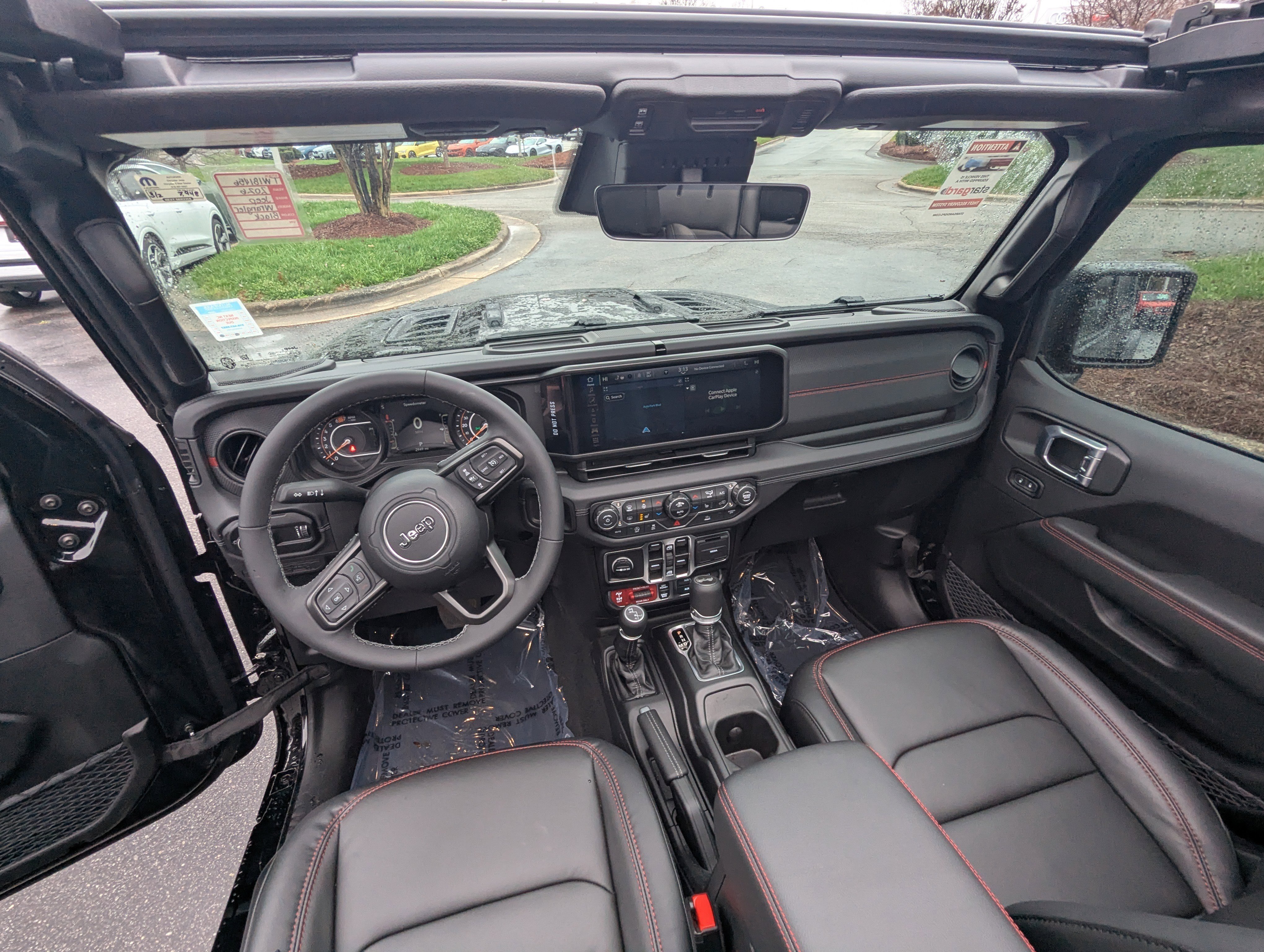 Used 2026 Jeep Wrangler Rubicon image 13